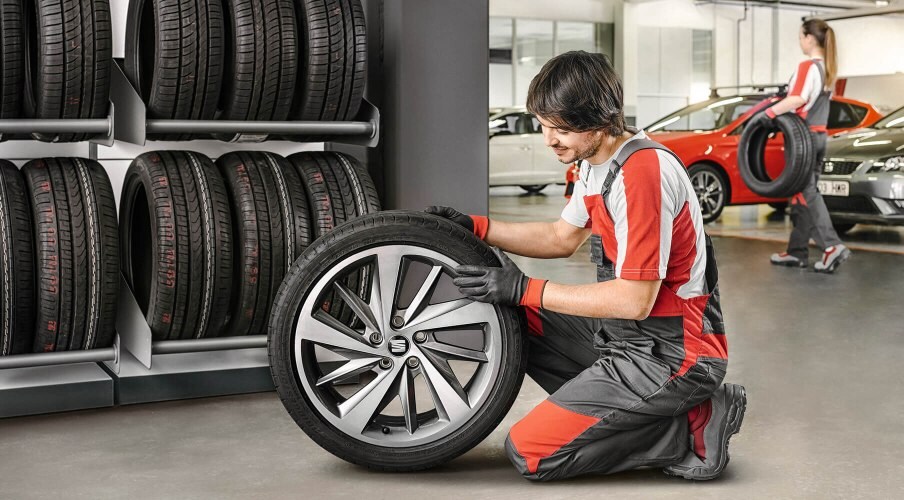 Tyre Mobility Set Repair Kit Car Terms SEAT