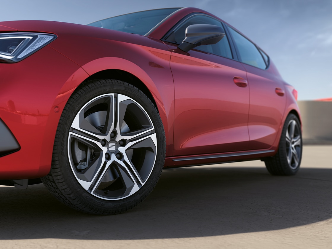 Seat leon 2025 charging port, feature of the plug-in hybrid car which complements the regenerative braking system.